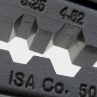 BNC/SMAコネクタ用圧着工具 HT-5050V1 標準ダイス5050B 拡大写真 - ISA Web